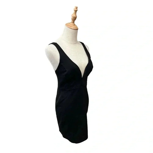 Lulus Black Mini Dress Size L - Picture 1 of 6